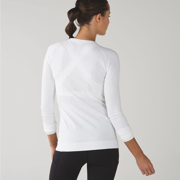 Lululemon Rest Less Textured Long Sleeve Crewneck Tee in Heathered White - Picture 2 of 9